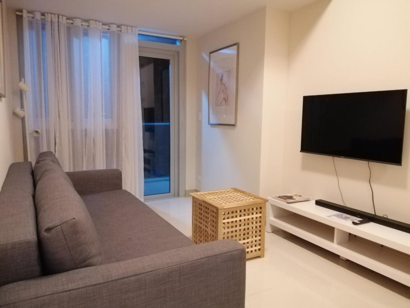 Uptown Parksuites Apartments Tower 2 Bgc By Ph Staycation Manila Kültér fotó