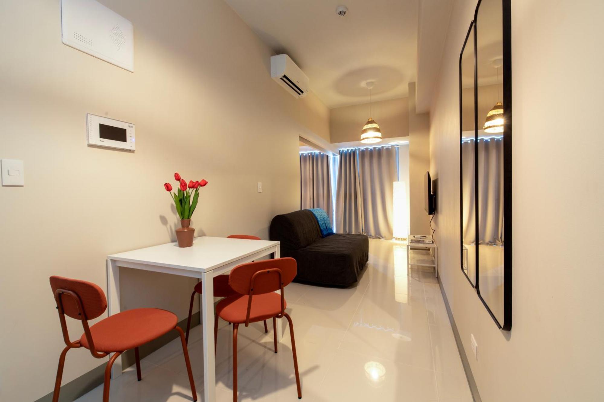 Uptown Parksuites Apartments Tower 2 Bgc By Ph Staycation Manila Kültér fotó