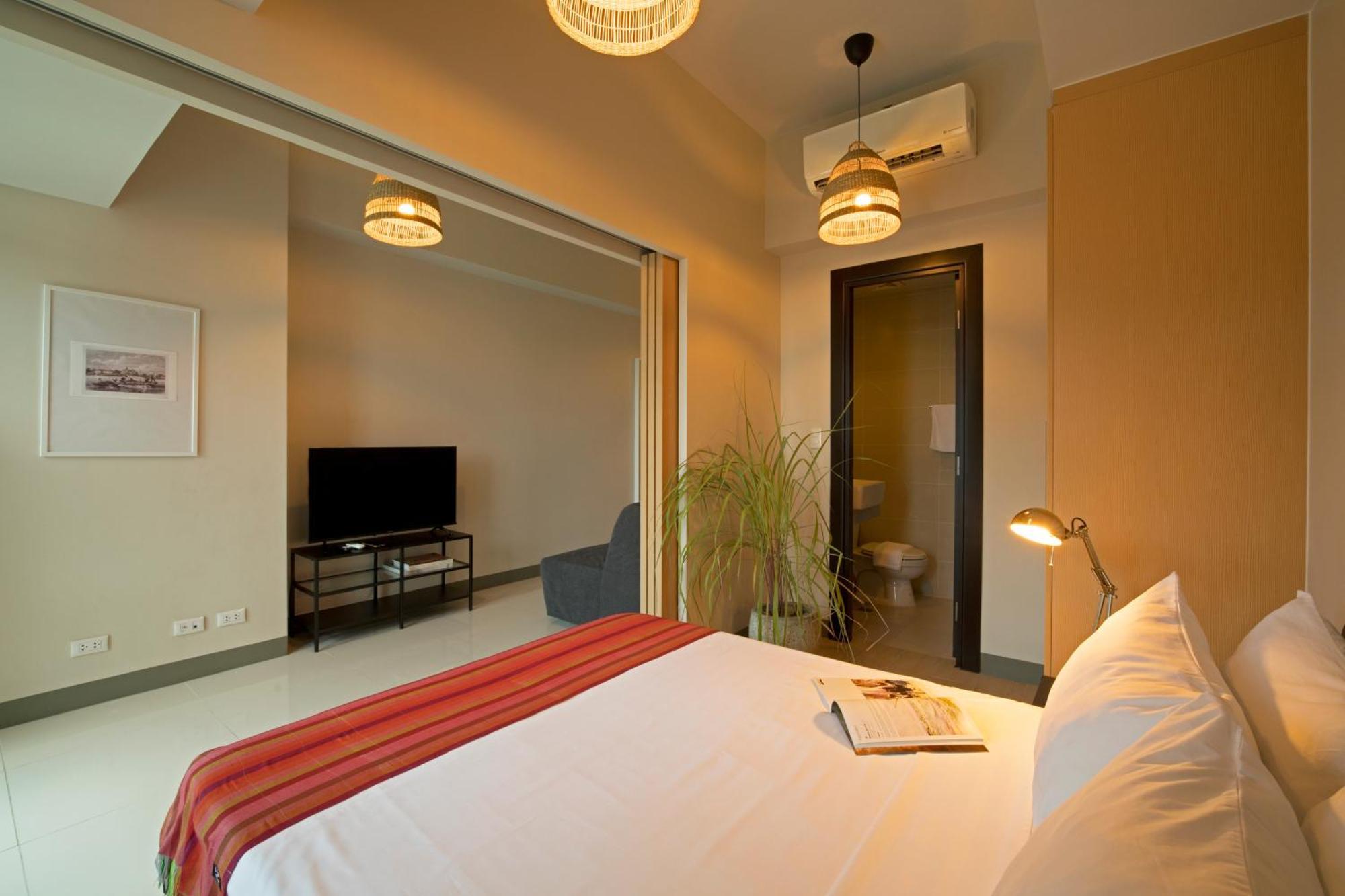 Uptown Parksuites Apartments Tower 2 Bgc By Ph Staycation Manila Kültér fotó